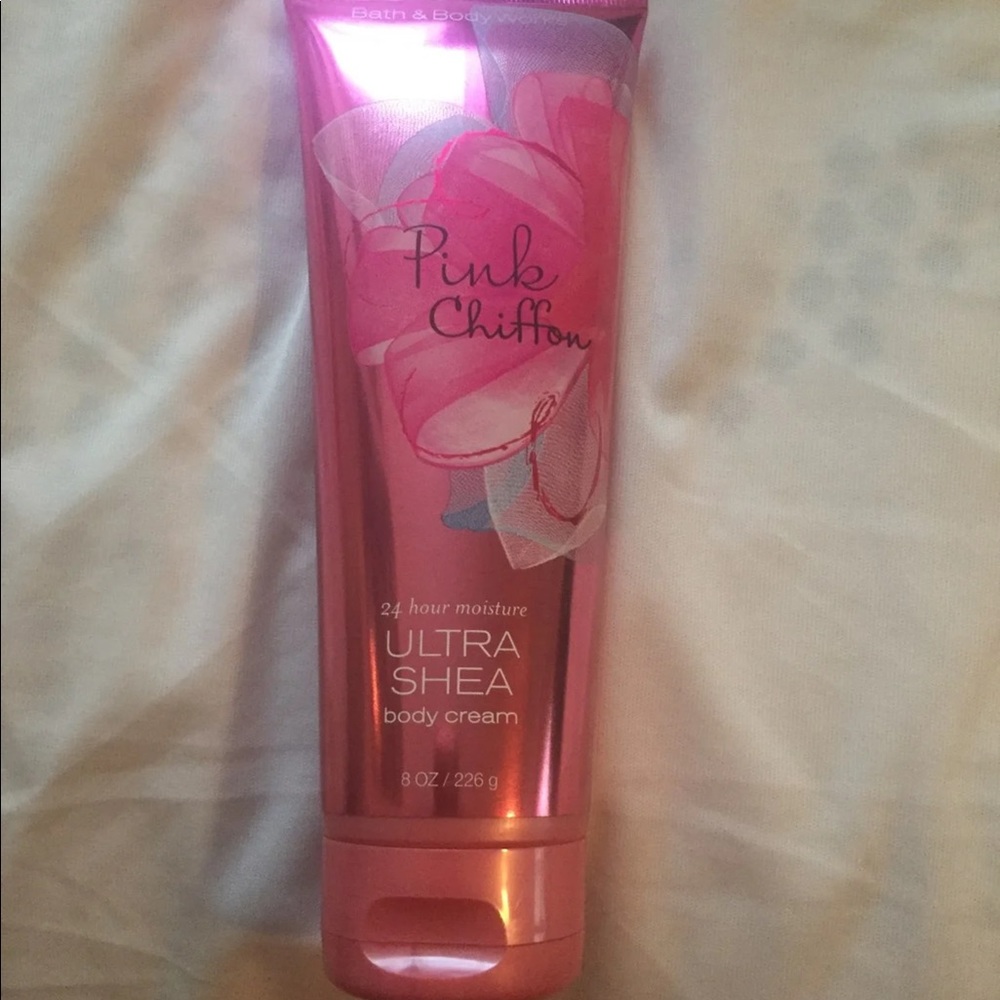 Bath & body works pink chiffon body cream